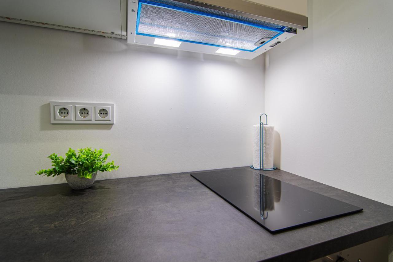 Apartment Flexible Selfcheckins 61 & 62 - - New - Center